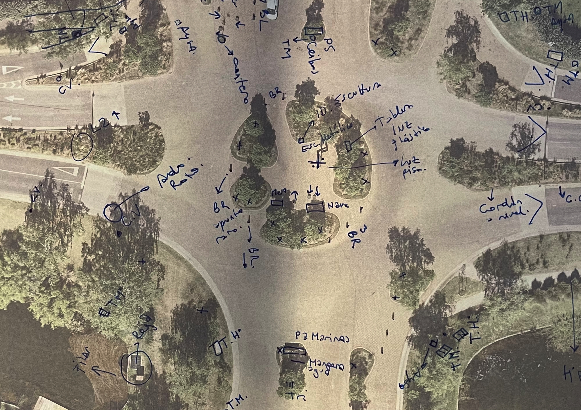 ROTONDAS PUERTOS DEL LAGO